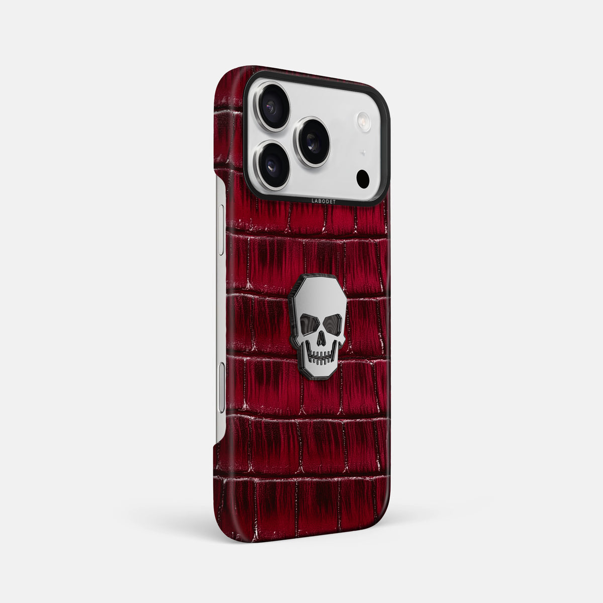 Classic Case With Titanium Skull For iPhone 17 Pro Max In Patina Alligator -2 | Havana-Burgundy-Black