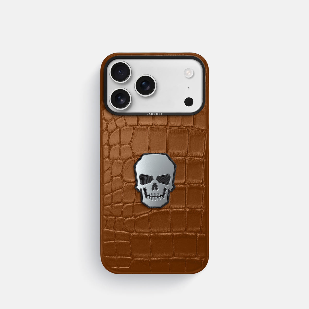 Classic Case With Titanium Skull For iPhone 17 Pro In Alligator -1 | Honey-Black