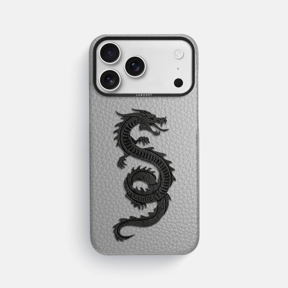 Classic Case With Carbon Dragon For iPhone 18 Pro Max In Calf -1 | Nuage-Black