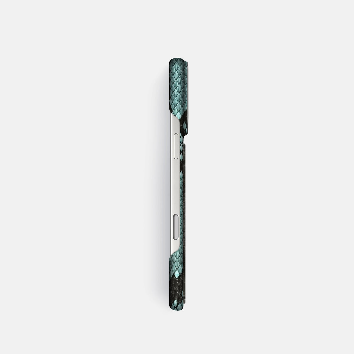 Classic Case With Carbon Dragon For iPhone 17 Pro In Deluxe Python -3 | Blue-Lagoon-Steel