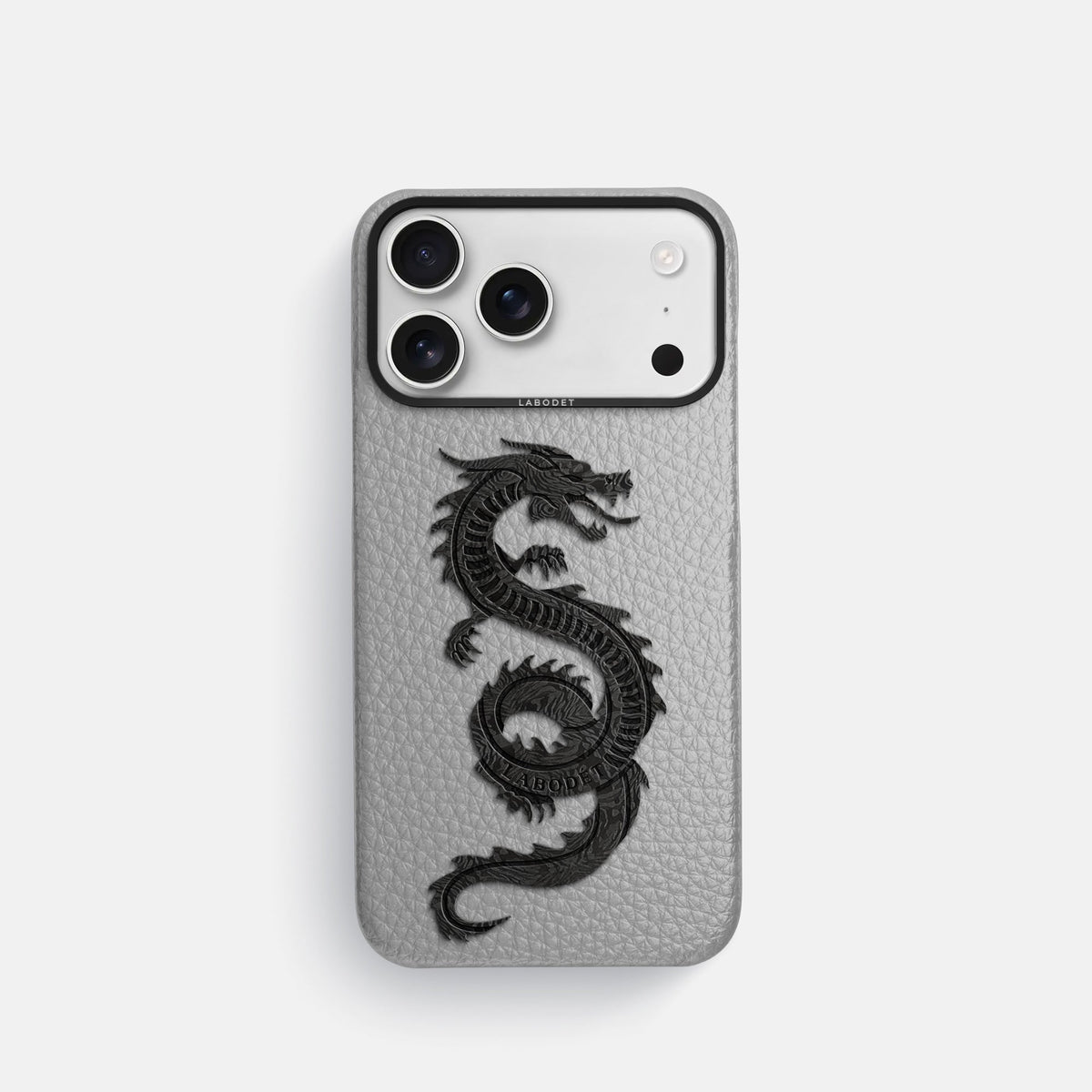 Classic Case With Carbon Dragon For iPhone 18 Pro In Calf -1 | Nuage-Black