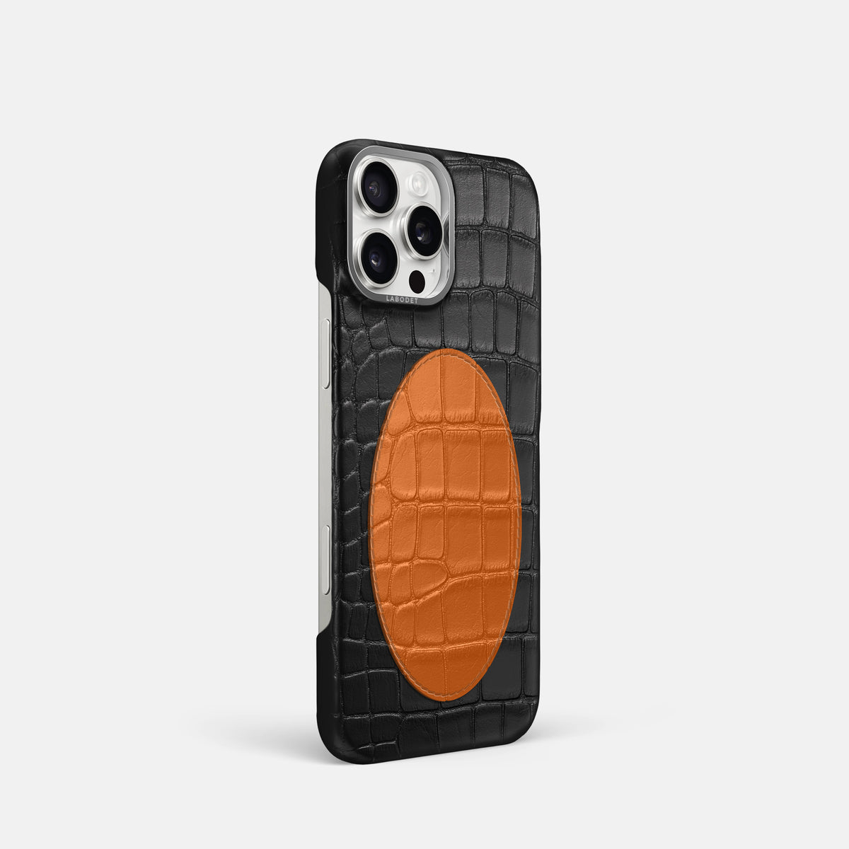 Classic Case With Oval For iPhone 16 Pro In Alligator -2 | Black-Steel