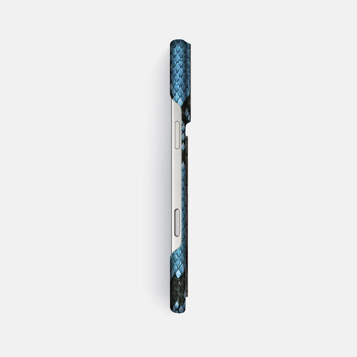 Classic Case With Carbon Dragon For iPhone 17 Pro Max In Deluxe Python -3 | Pacific-Blue-Black