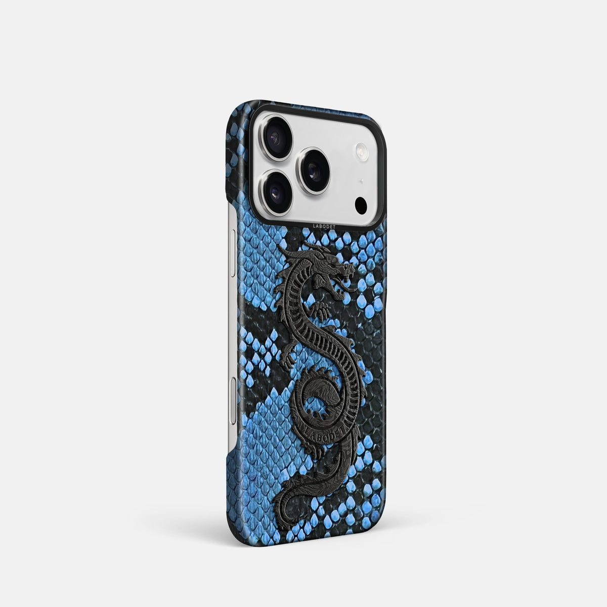 Classic Case With Carbon Dragon For iPhone 18 Pro In Deluxe Python -2 | Blue-Jeans-Black