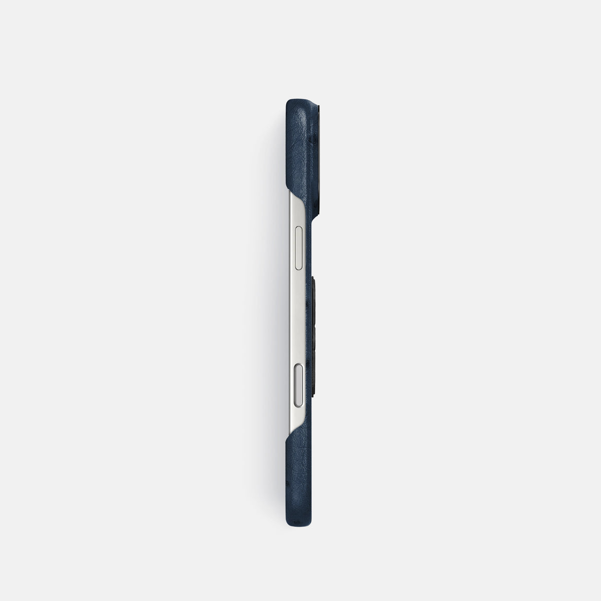 Classic Case With Carbon Skull For iPhone 17 Pro In Ostrich -3 | Navy-Blue-Black