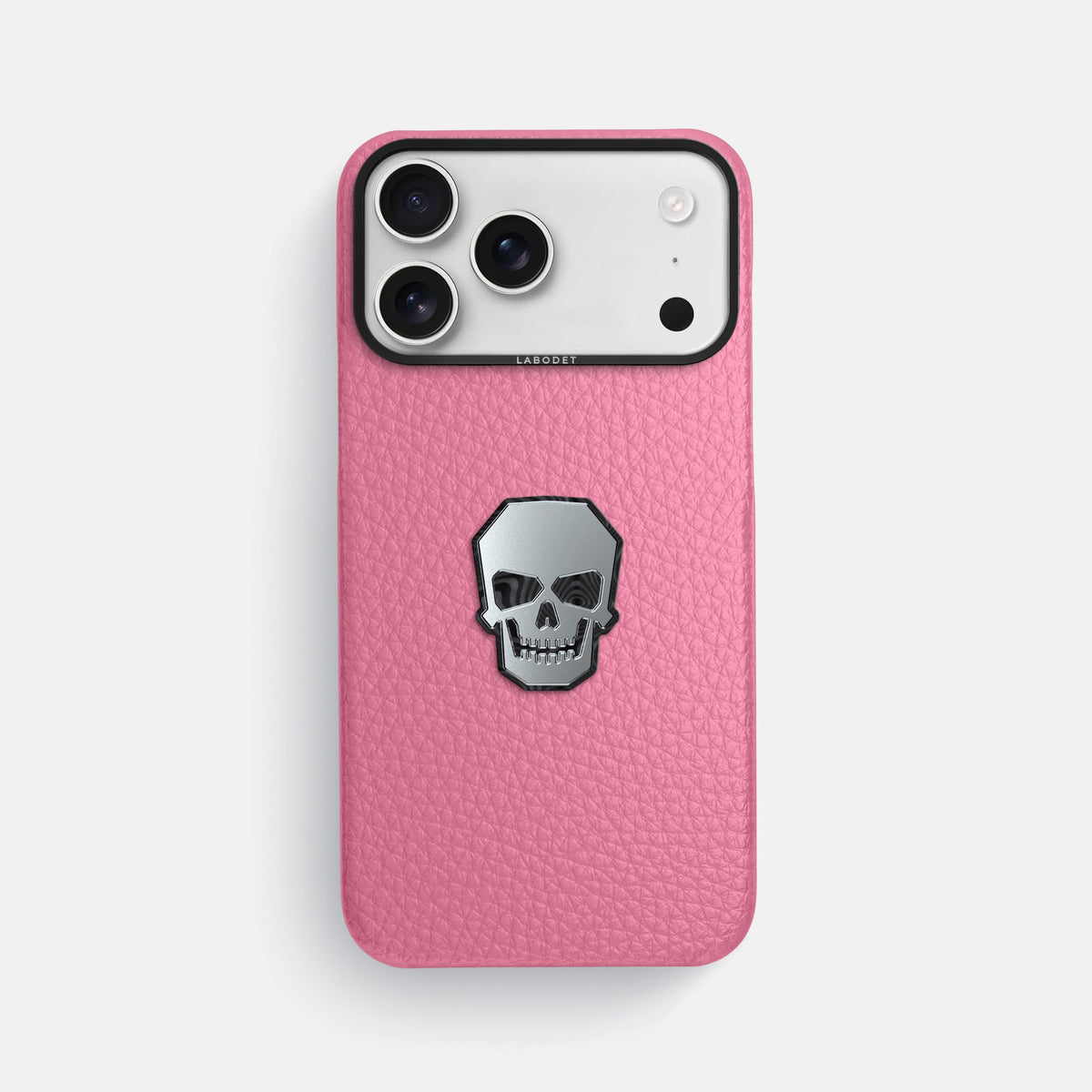 Classic Case With Titanium Skull For iPhone 18 Pro Max In Calf -1 | Pink-Black