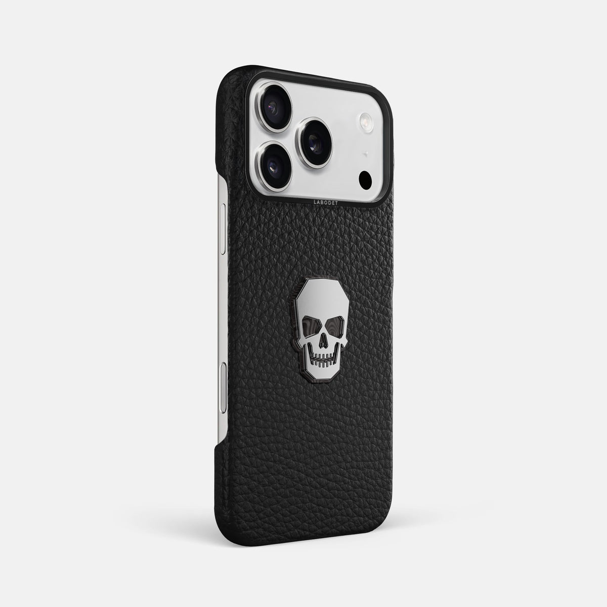 Classic Case With Titanium Skull For iPhone 18 Pro Max In Calf -2 | Black-Black