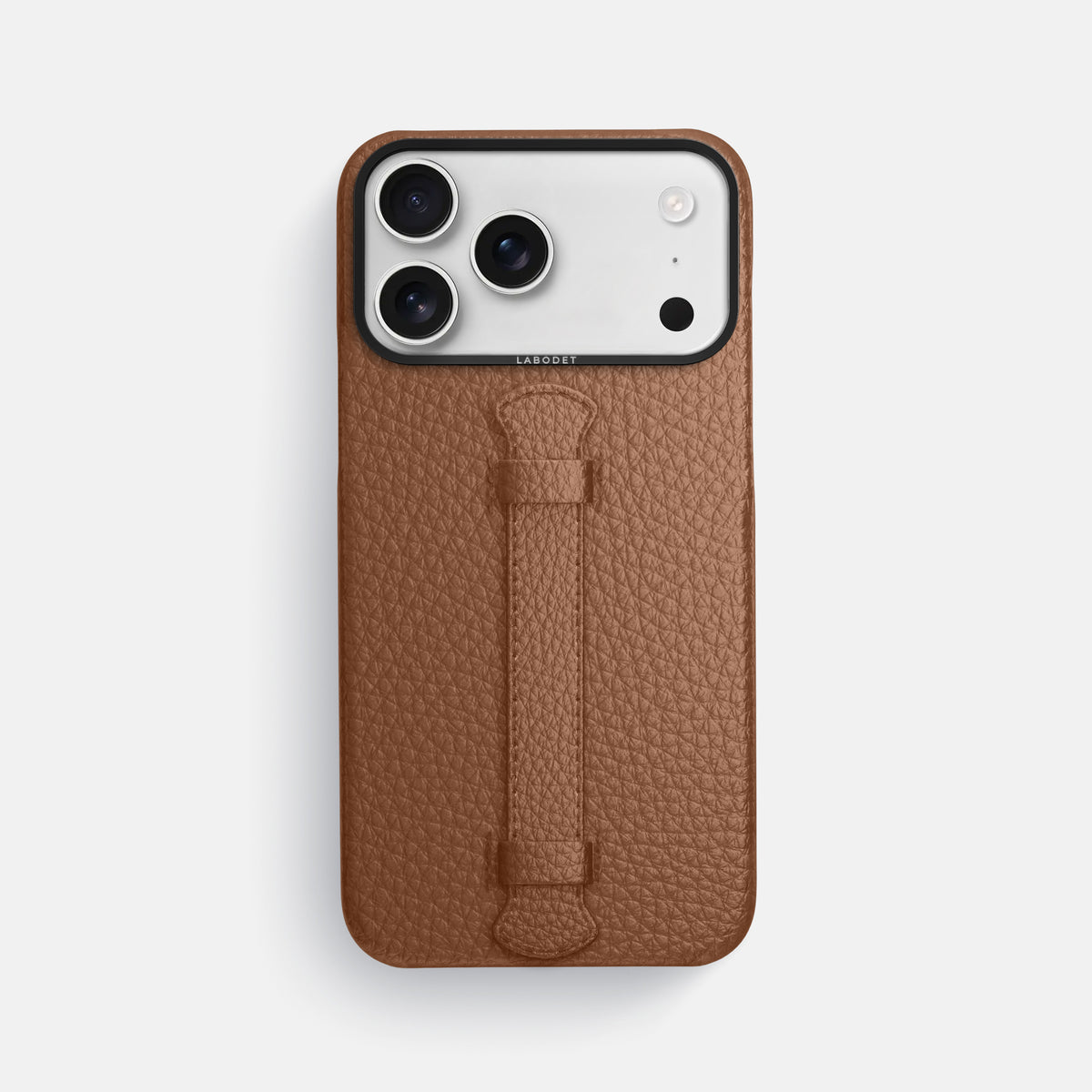 Center Handle For iPhone 17 Pro Max In Calf -1 | Caramel-Black