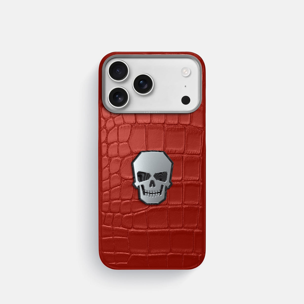 Classic Case With Titanium Skull For iPhone 18 Pro In Alligator -1 | Red-Steel