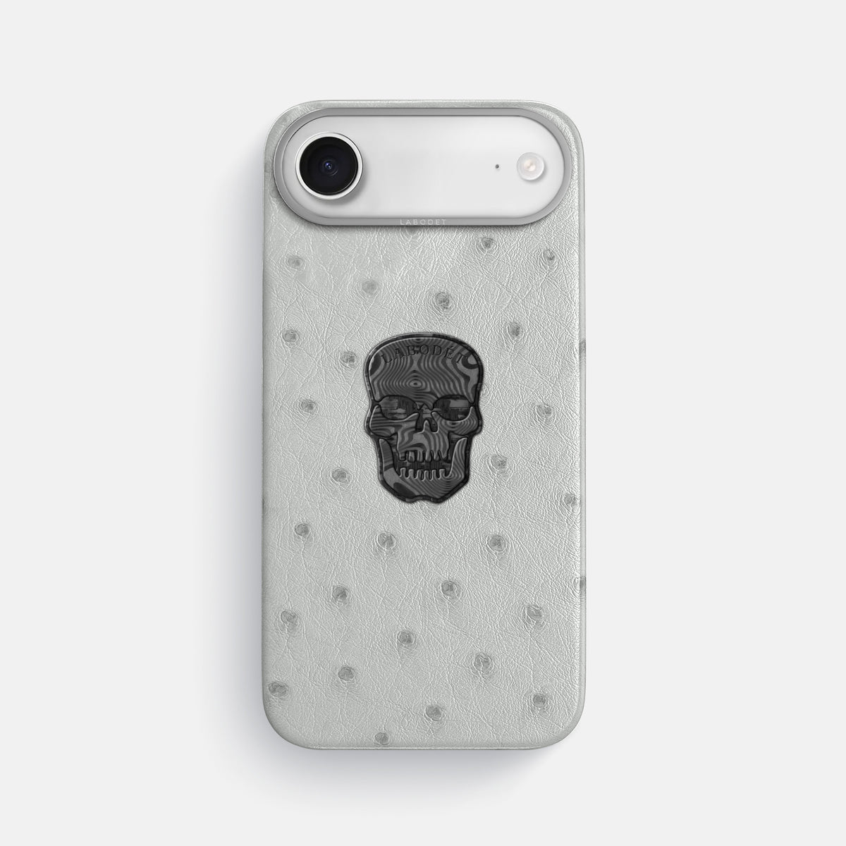 Classic Case With Carbon Skull For iPhone 17 Air In Ostrich -1 | White-Steel