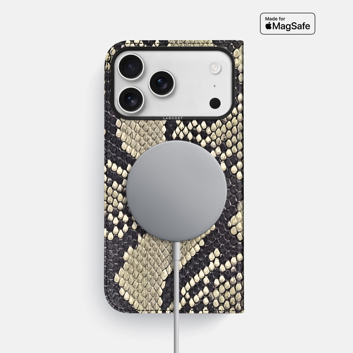 Folio Case For iPhone 18 Pro Max In Deluxe Python -3 | Savannah-Black