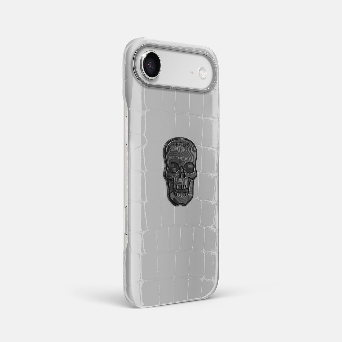Classic Case With Carbon Skull For iPhone 17 Air In Shiny Alligator -2 | White-Steel