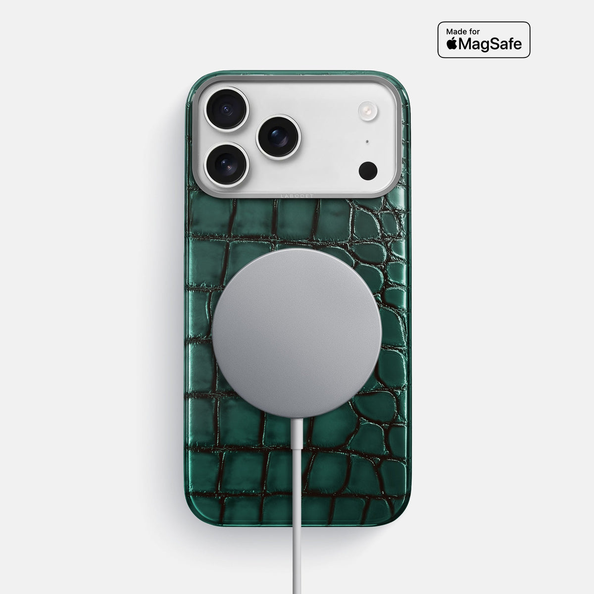 Classic Case For iPhone 18 Pro Max In Patina Alligator -5 | Green-Steel