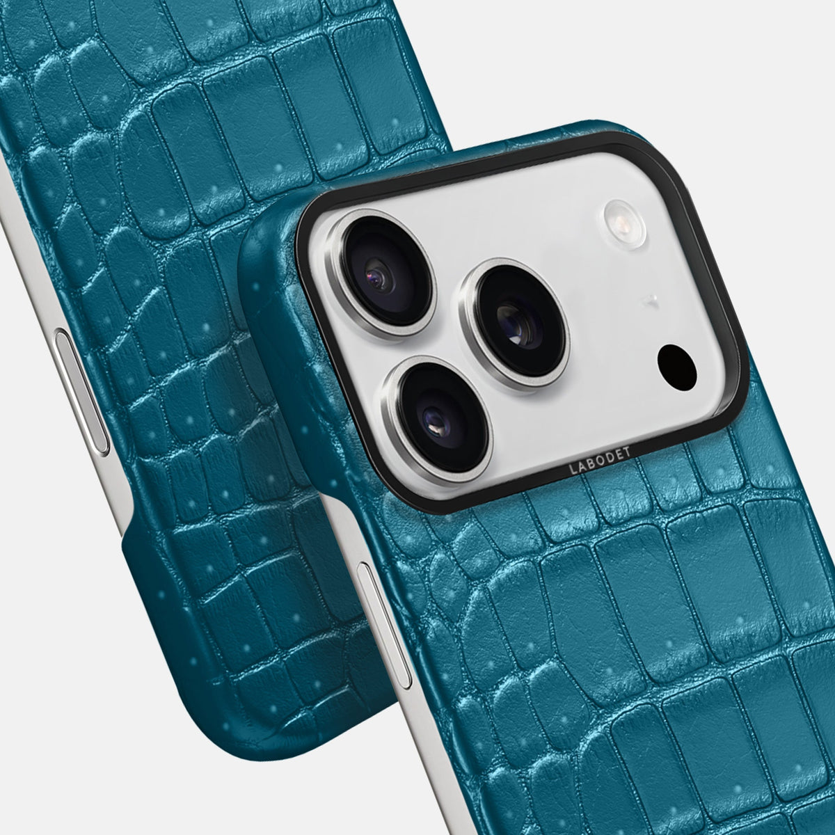 Classic Case For iPhone 18 Pro In Porosus Crocodile -6 | Turquoise-Black