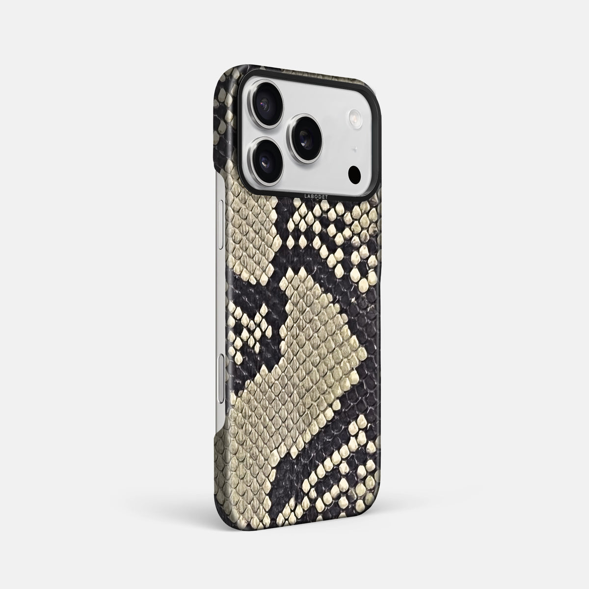 Classic Case For iPhone 17 Pro Max In Deluxe Python -2 | Savannah-Black