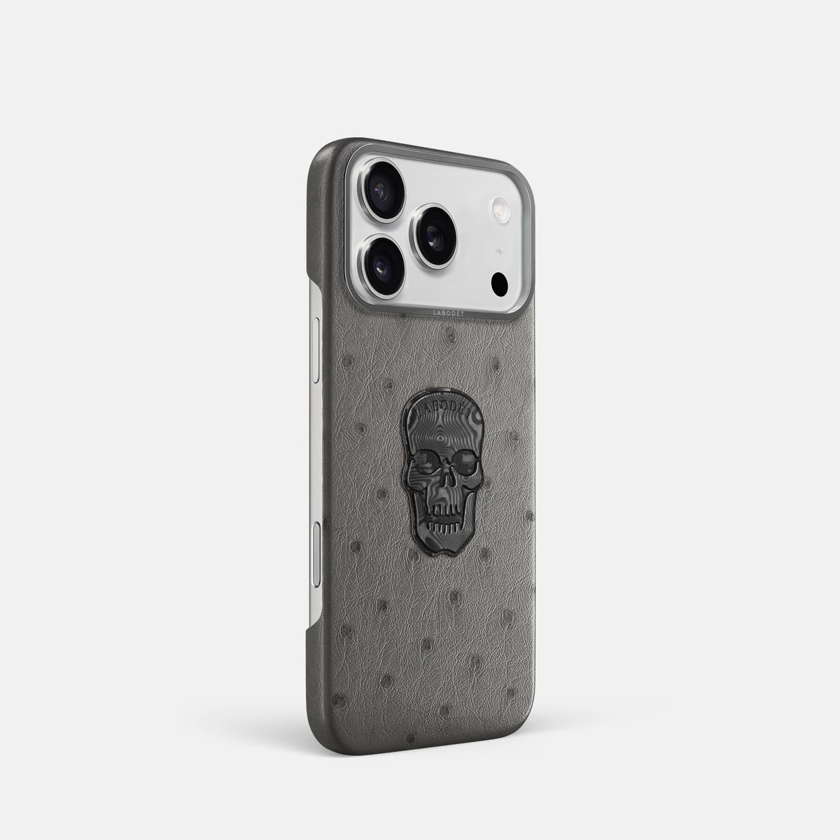 Classic Case With Carbon Skull For iPhone 17 Pro In Ostrich -2 | Grey-Steel