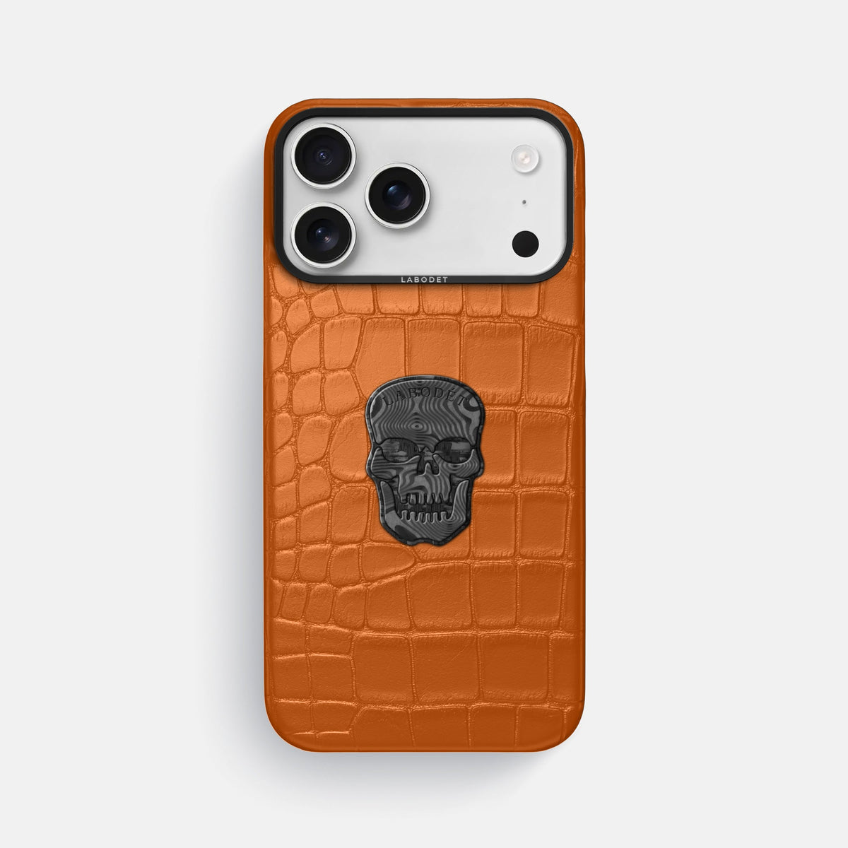 Classic Case With Carbon Skull For iPhone 18 Pro Max In Alligator -1 | Orange-Black