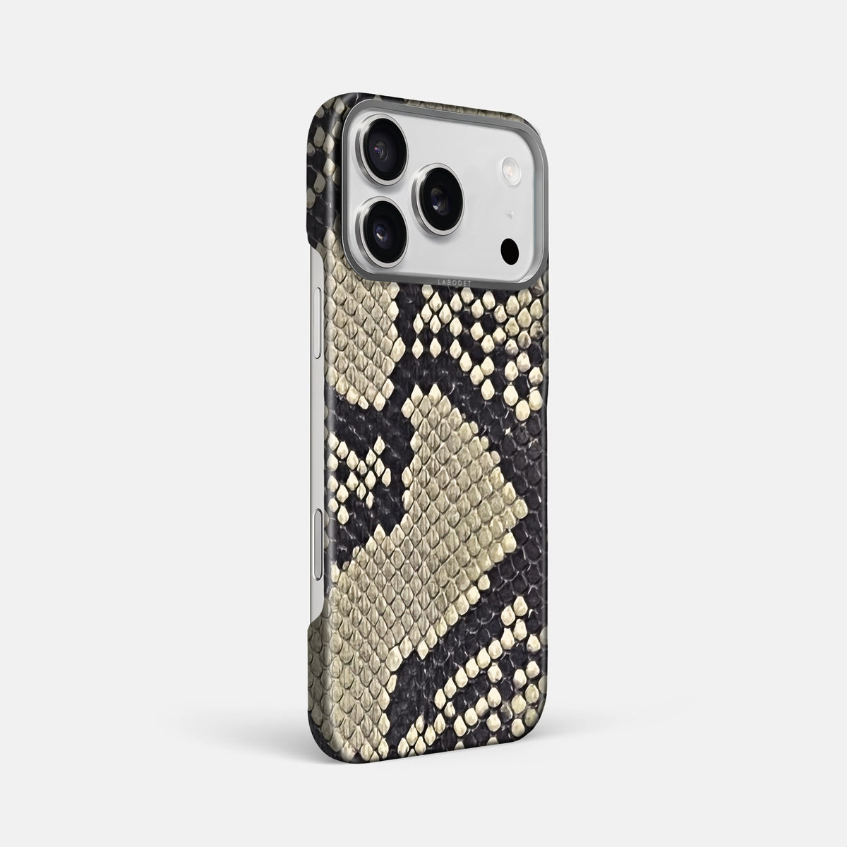 Classic Case For iPhone 17 Pro Max In Deluxe Python -2 | Savannah-Steel