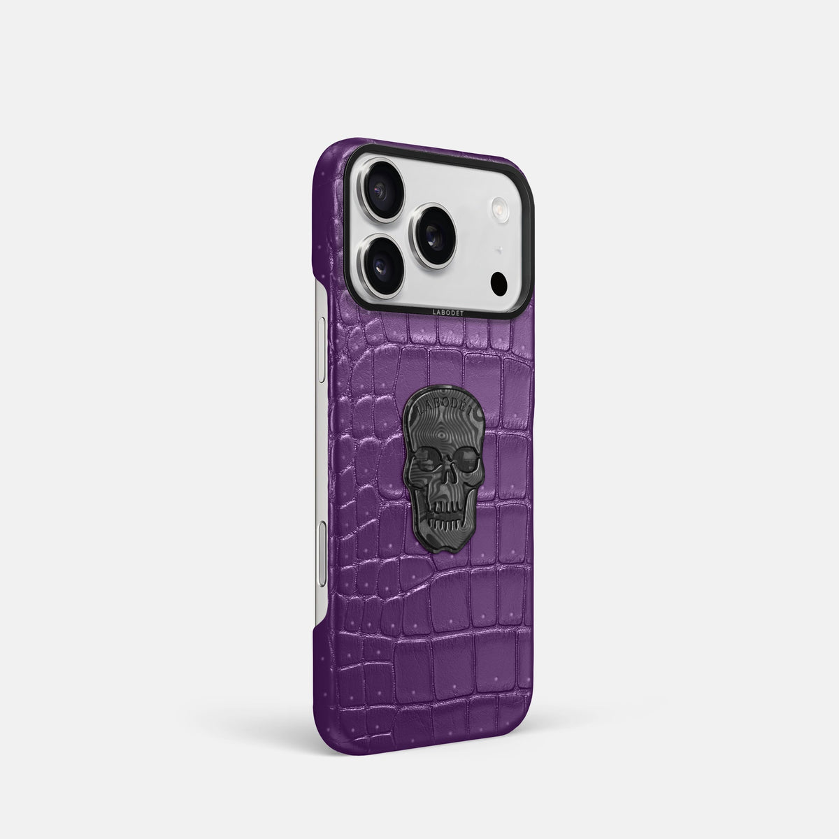 Classic Case With Carbon Skull For iPhone 18 Pro In Porosus Crocodile -2 | Purple-Black