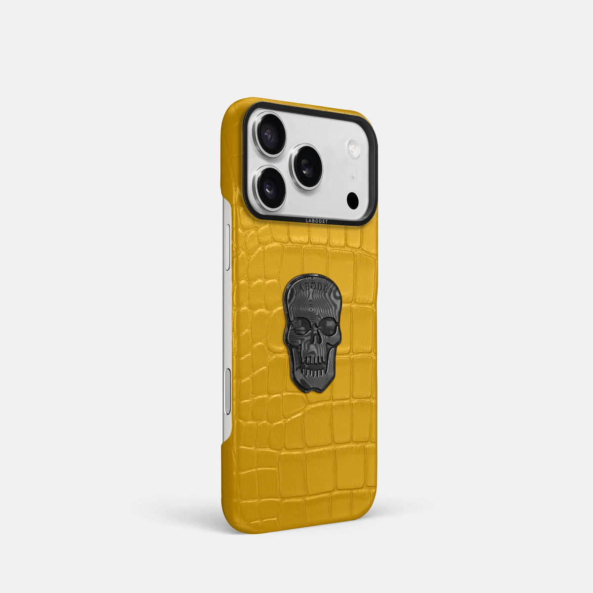 Classic Case With Carbon Skull For iPhone 17 Pro In Alligator -2 | Yellow-Black