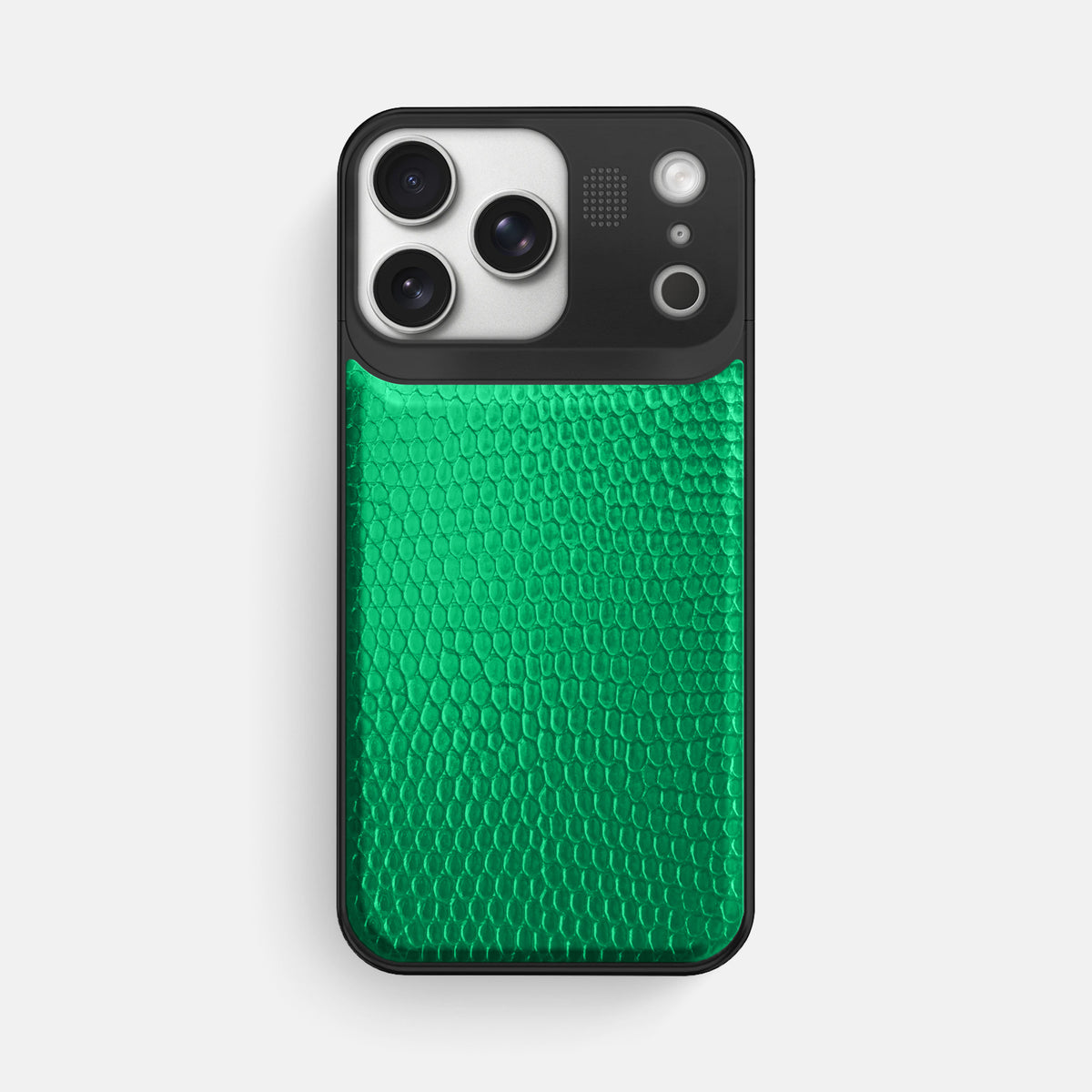 Metal Case For iPhone 17 Pro Max In Lizard -1 | Apple-Green-Black