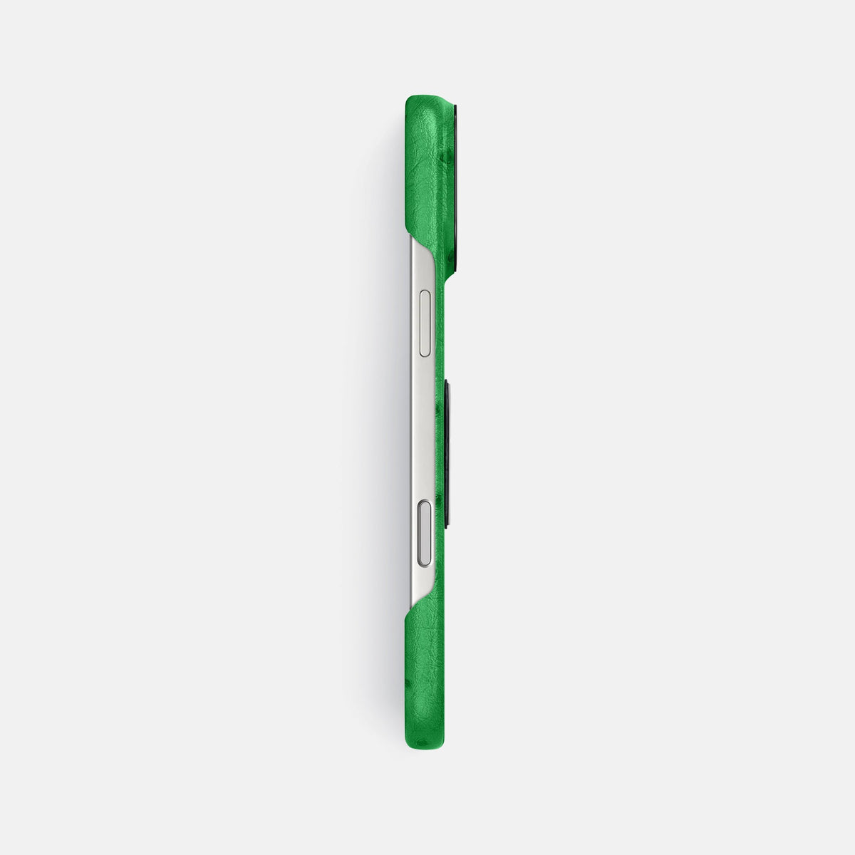 Classic Case With Titanium Skull For iPhone 18 Pro Max In Ostrich -3 | Kentucky-Green-Black