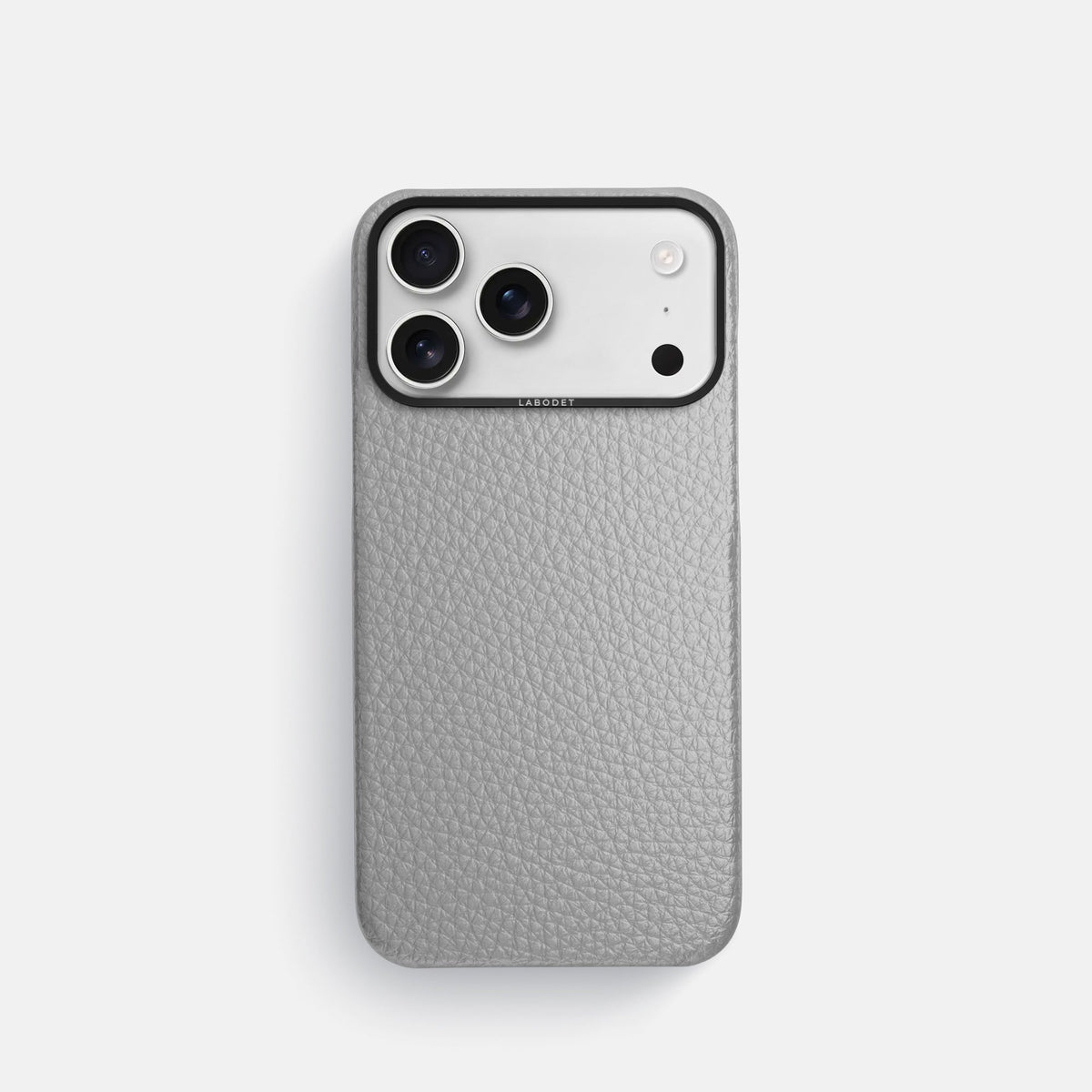 Classic Case For iPhone 18 Pro In Calf -1 | Nuage-Black