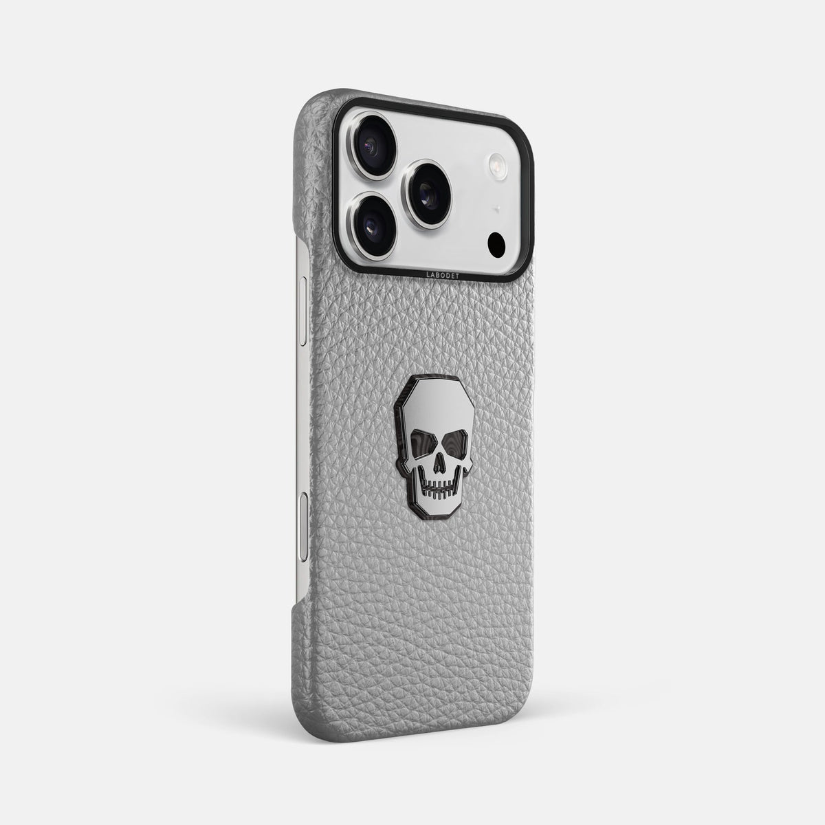 Classic Case With Titanium Skull For iPhone 18 Pro Max In Calf -2 | Nuage-Black