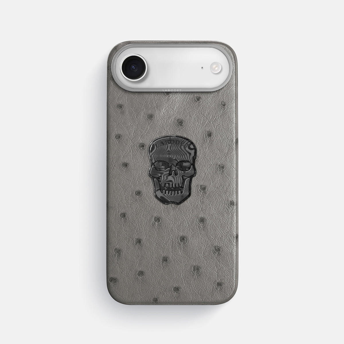 Classic Case With Carbon Skull For iPhone 17 Air In Ostrich -1 | Grey-Steel