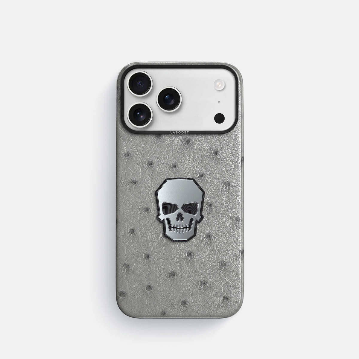 Classic Case With Titanium Skull For iPhone 17 Pro In Ostrich -1 | Silver-Black