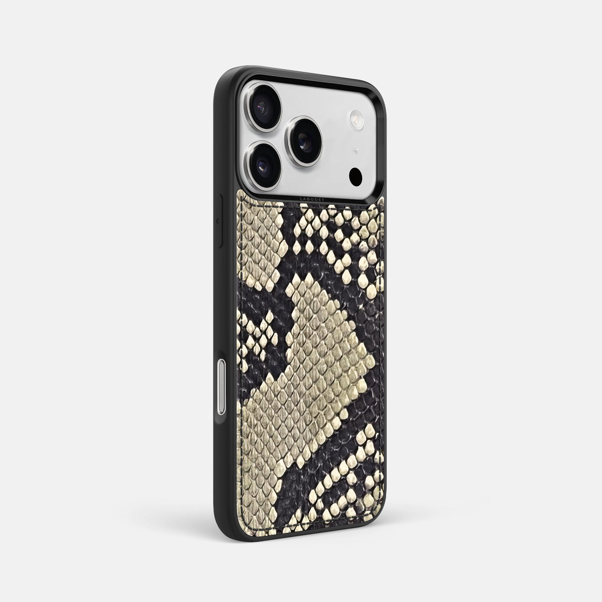Sport Case For iPhone 18 Pro Max In Deluxe Python -2 | Savannah