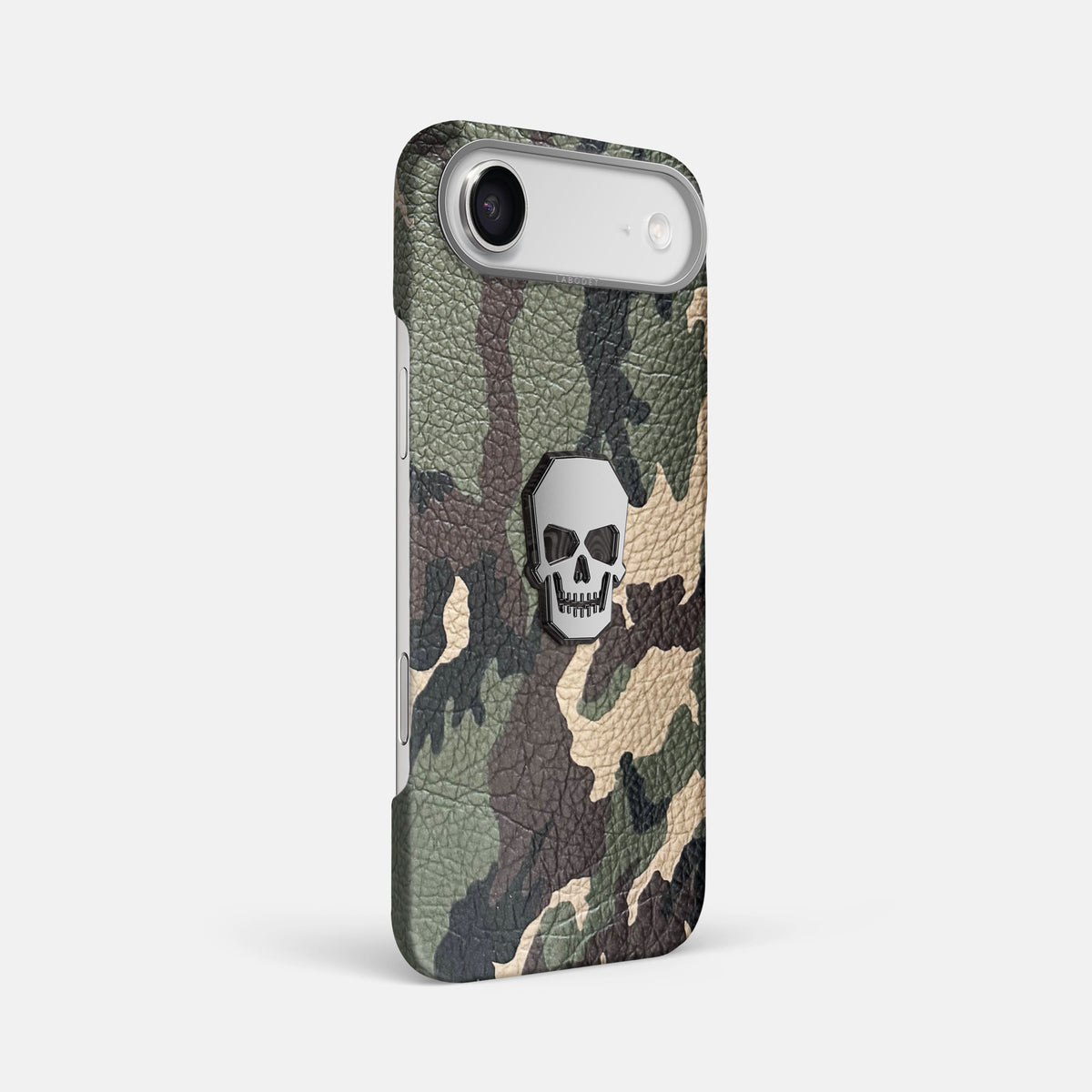 Classic Case With Titanium Skull For iPhone 17 Air In Calf -2 | Camouflage-Steel