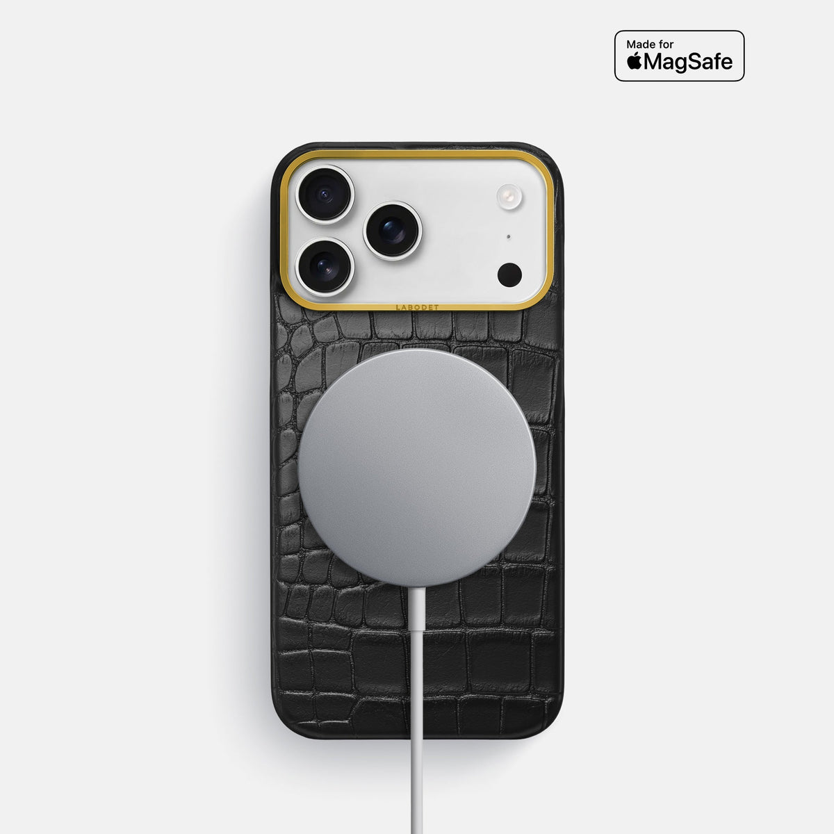 Classic Case For iPhone 18 Pro In Alligator -5 | Black-Gold