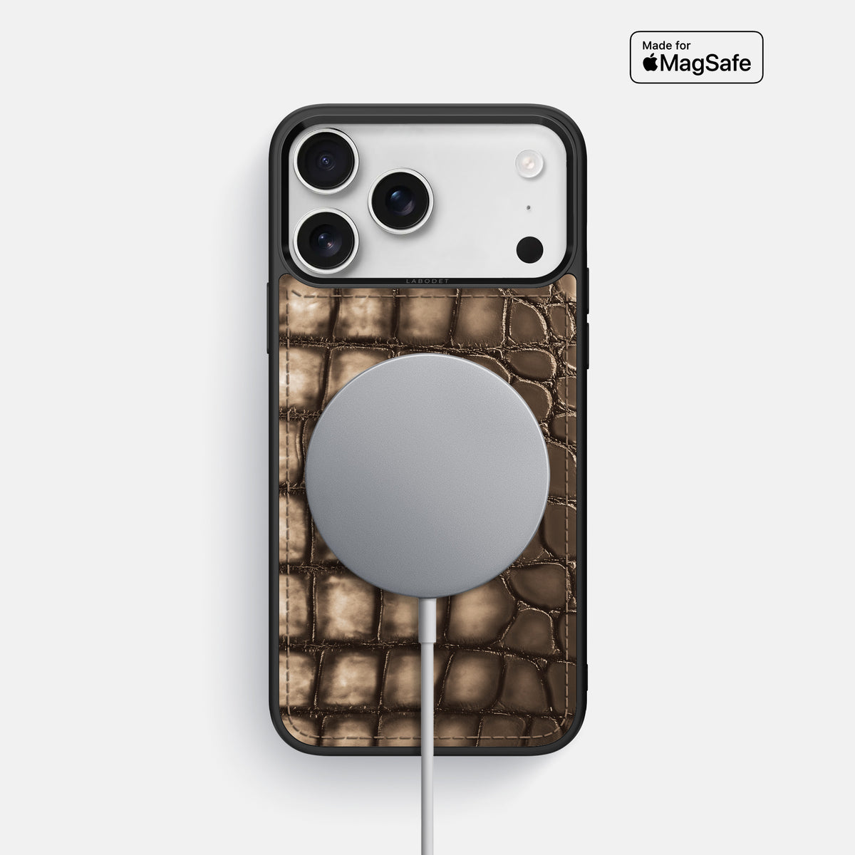 Sport Case For iPhone 17 Pro Max In Patina Alligator -5 | Etoupe