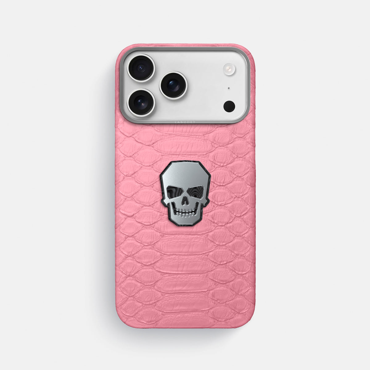 Classic Case With Titanium Skull For iPhone 17 Pro Max In Python -1 | Pink-Steel