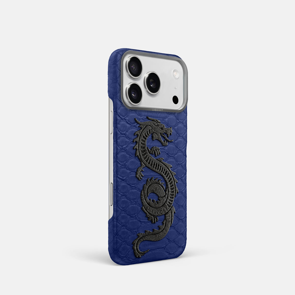 Classic Case With Carbon Dragon For iPhone 17 Pro In Python -2 | Royal-Blue-Steel
