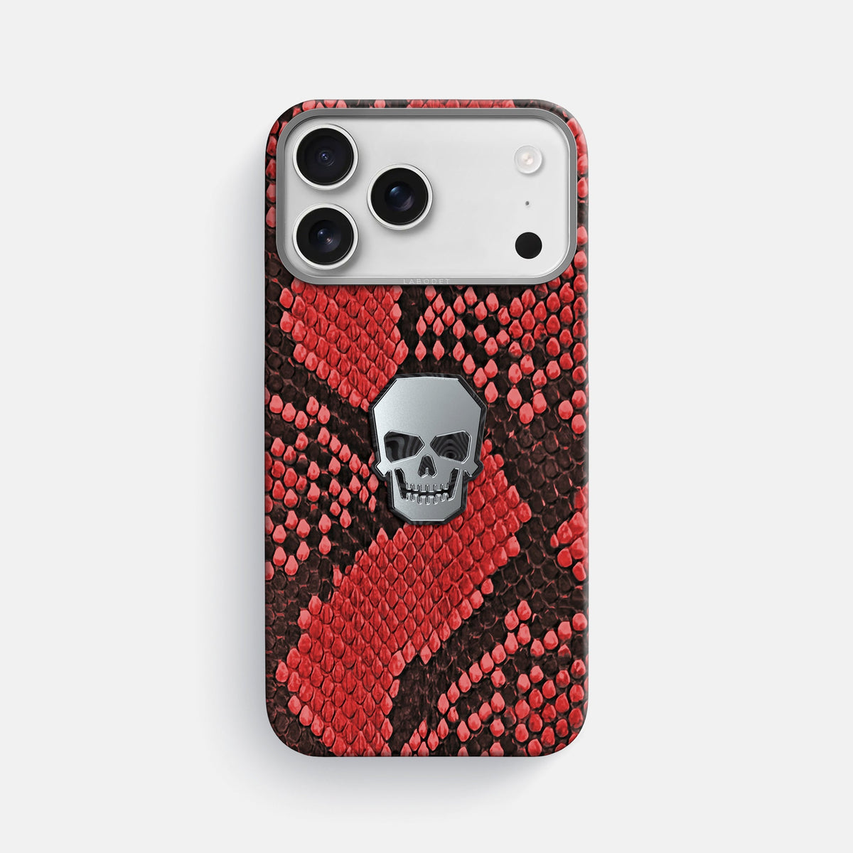 Classic Case With Titanium Skull For iPhone 18 Pro Max In Deluxe Python -1 | Red-Steel