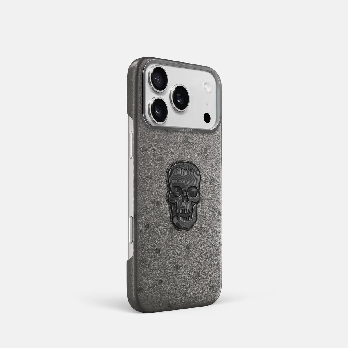 Classic Case With Carbon Skull For iPhone 18 Pro In Ostrich -2 | Grey-Steel