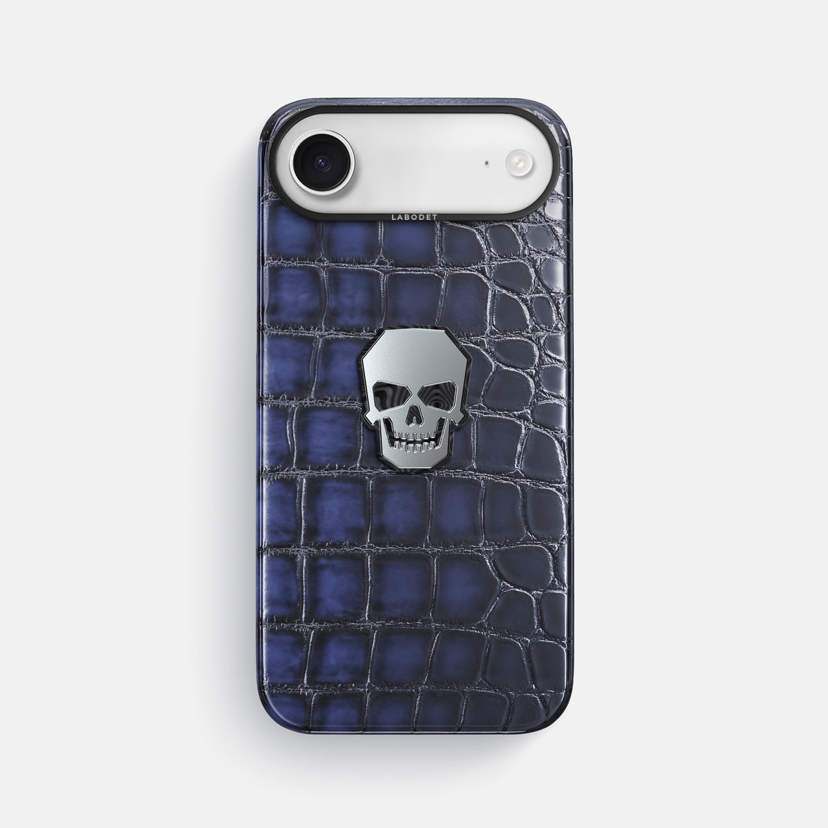 Classic Case With Titanium Skull For iPhone 17 Air In Patina Alligator -1 | Havana-Blue-Black