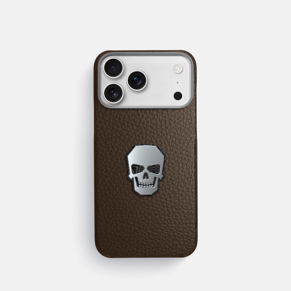 Classic Case With Titanium Skull For iPhone 18 Pro In Calf -1 | Dark-Brown-Steel