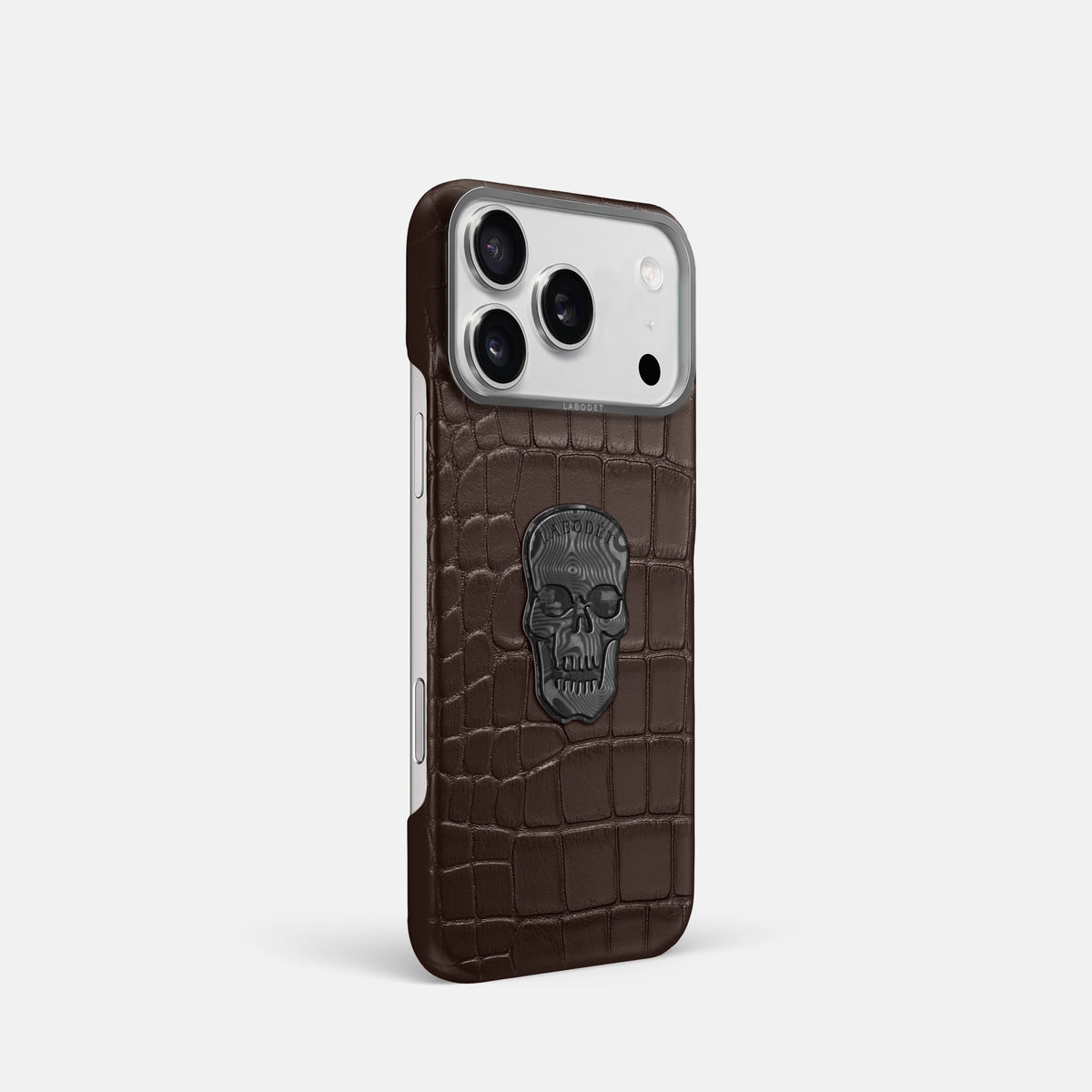 Classic Case With Carbon Skull For iPhone 18 Pro In Alligator -2 | Dark-Brown-Steel