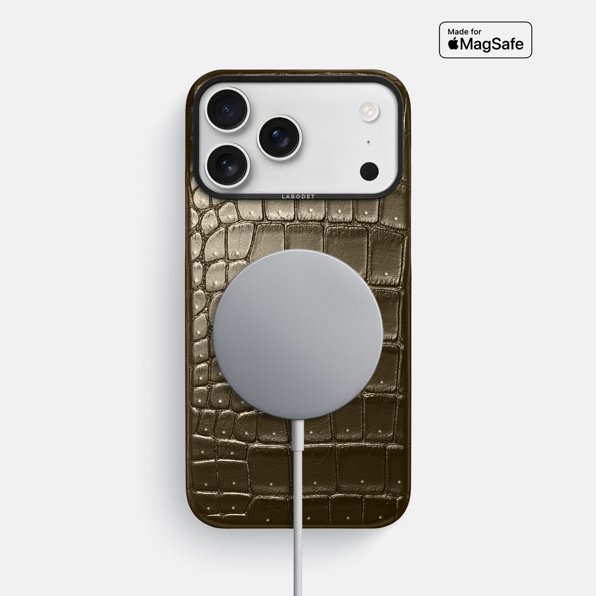 Classic Case For iPhone 17 Pro Max In Porosus Crocodile -5 | Bronze-Black