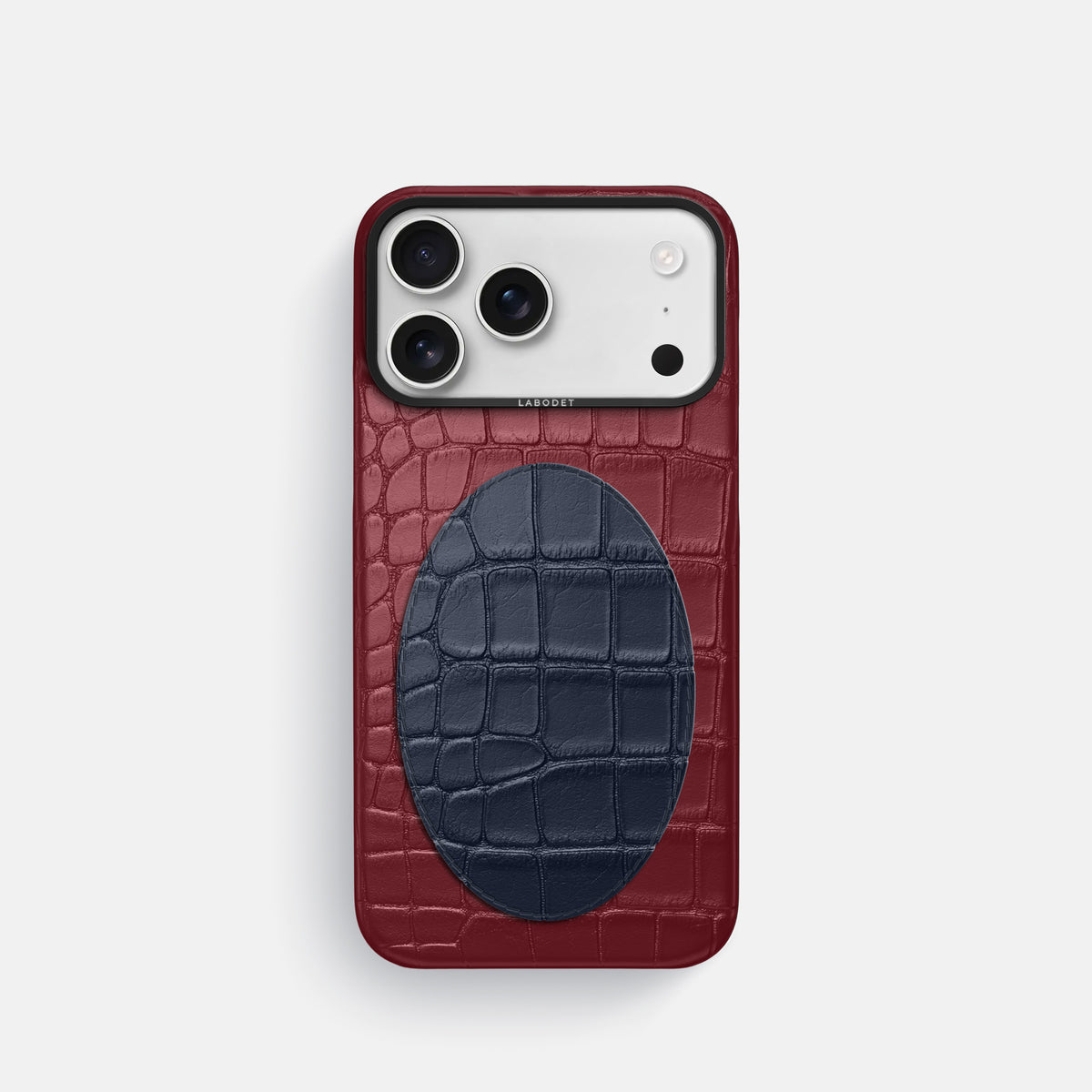 Classic Case With Oval For iPhone 17 Pro In Alligator -1 | Burgundy-Black