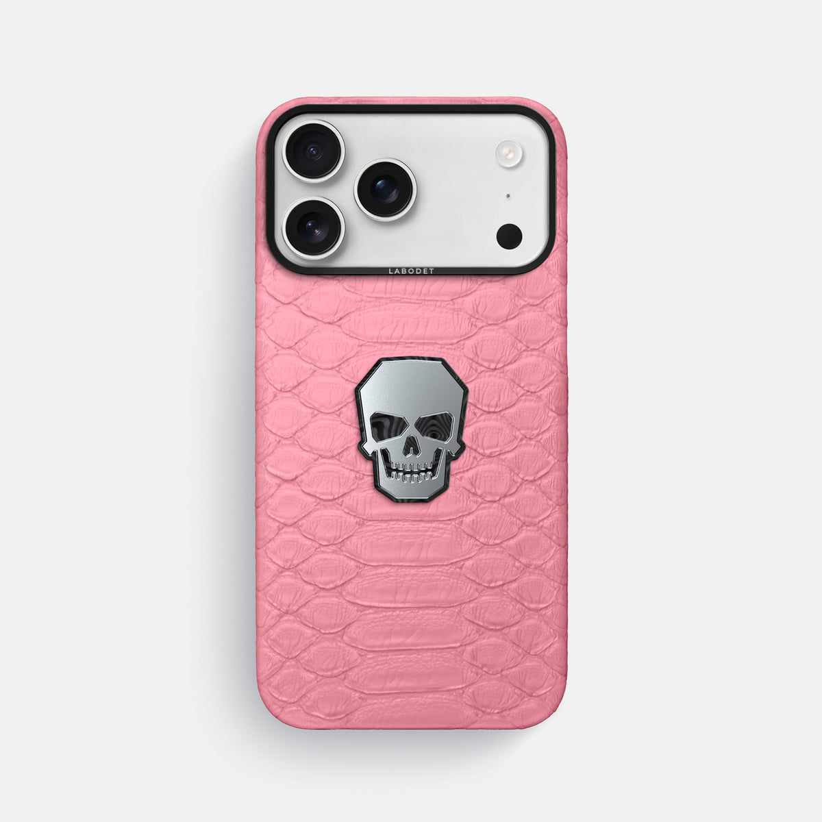 Classic Case With Titanium Skull For iPhone 17 Pro Max In Python -1 | Pink-Black