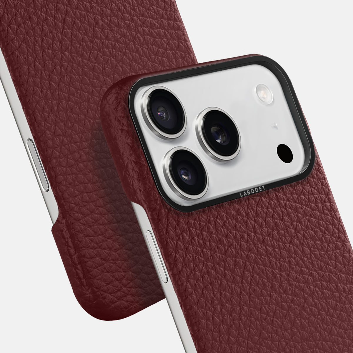 Classic Case For iPhone 17 Pro Max In Calf -6 | Bordeaux-Black