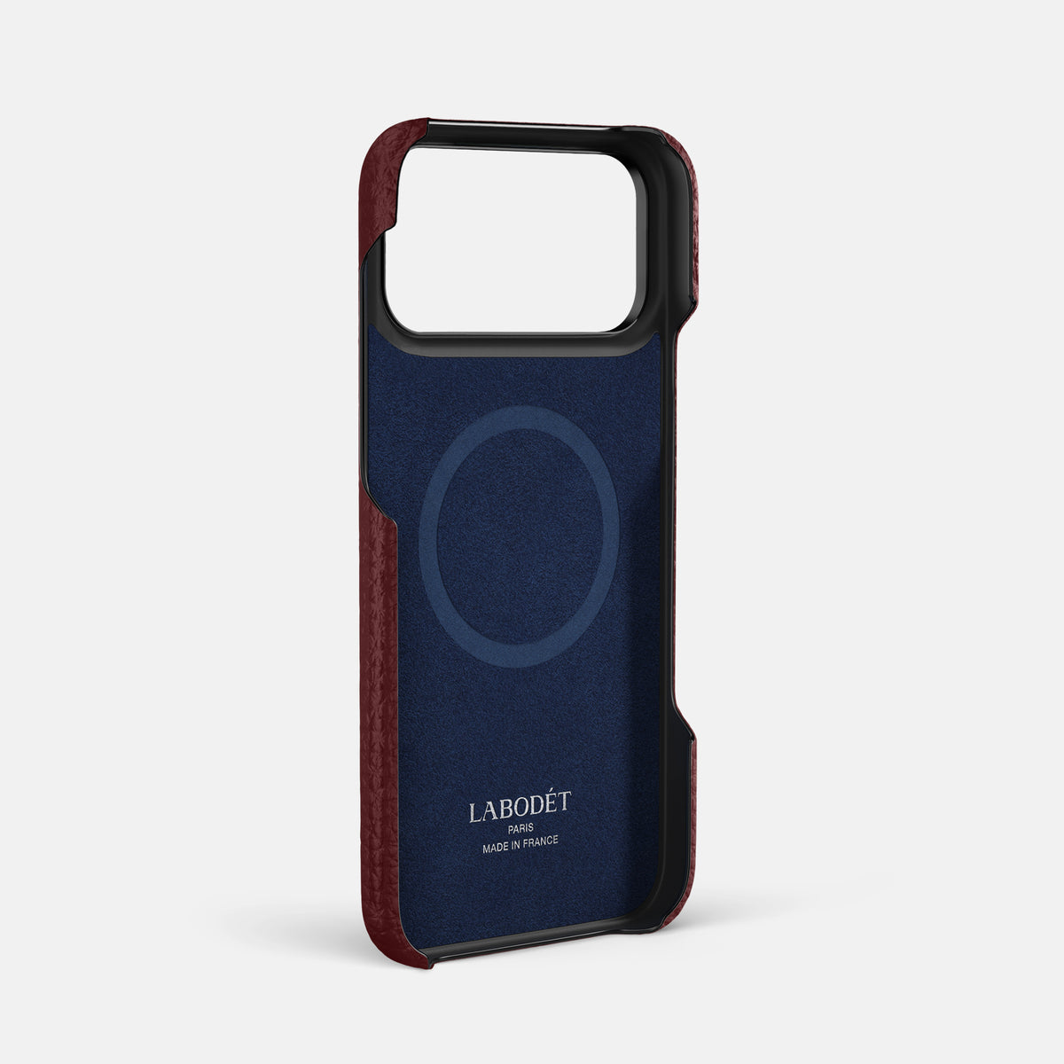 Center Handle For iPhone 17 Pro Max In Calf -3 | Bordeaux-Black