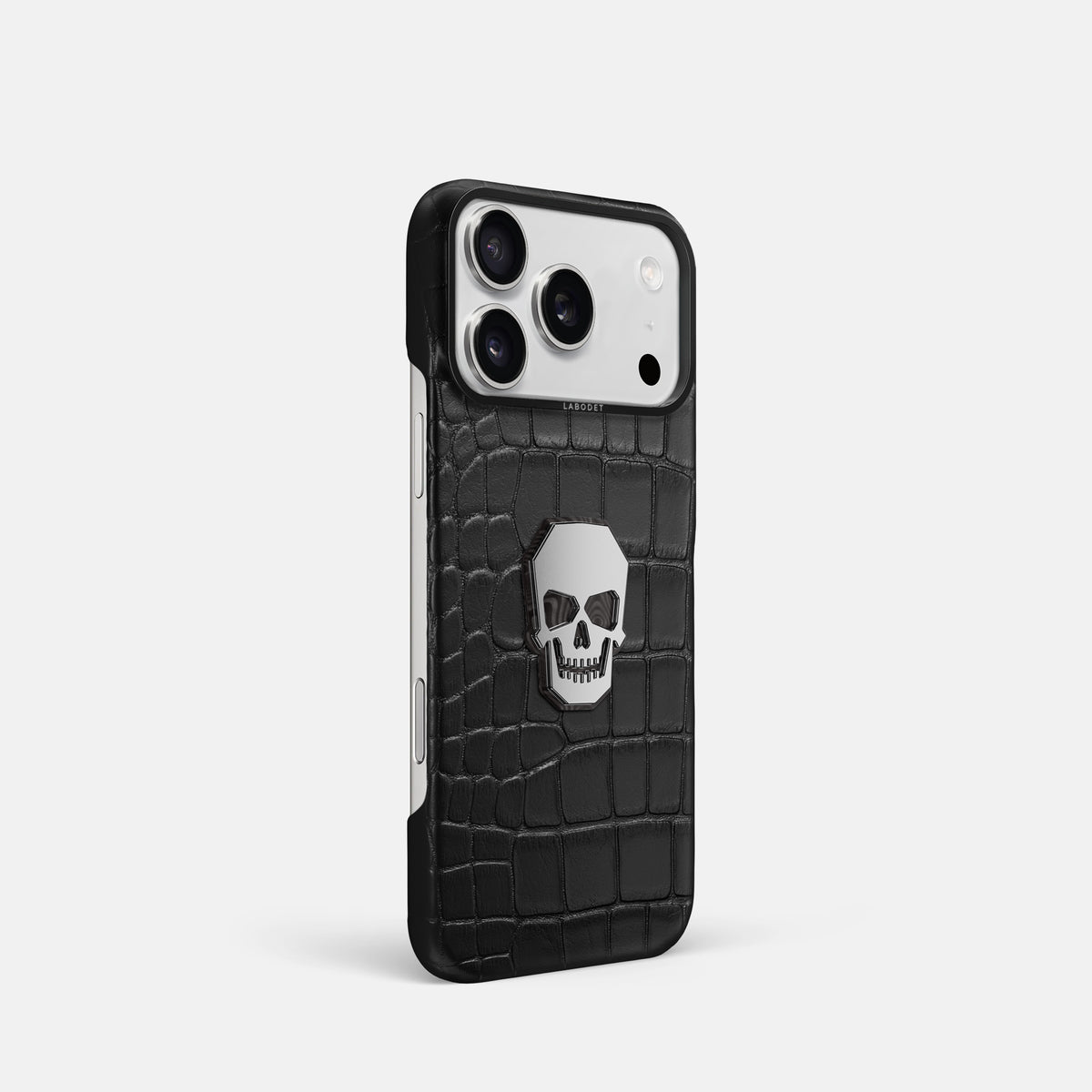 Classic Case With Titanium Skull For iPhone 17 Pro In Alligator -2 | Black-Black