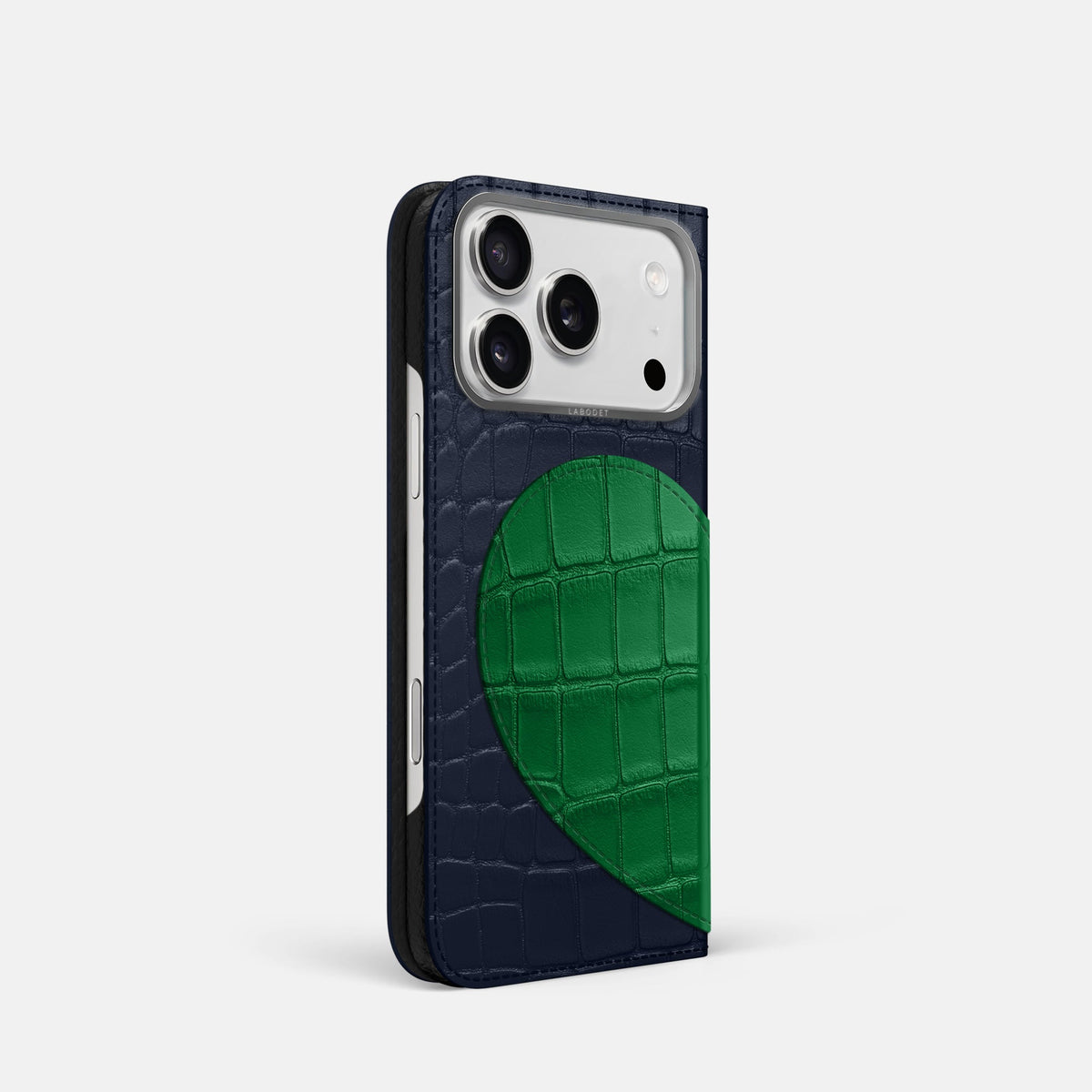 Folio Case With Heart For iPhone 18 Pro In Alligator -1 | Navy-Blue-Steel