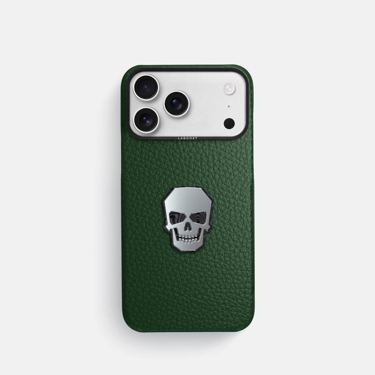 Classic Case With Titanium Skull For iPhone 17 Pro In Calf -1 | Dark-Green-Black