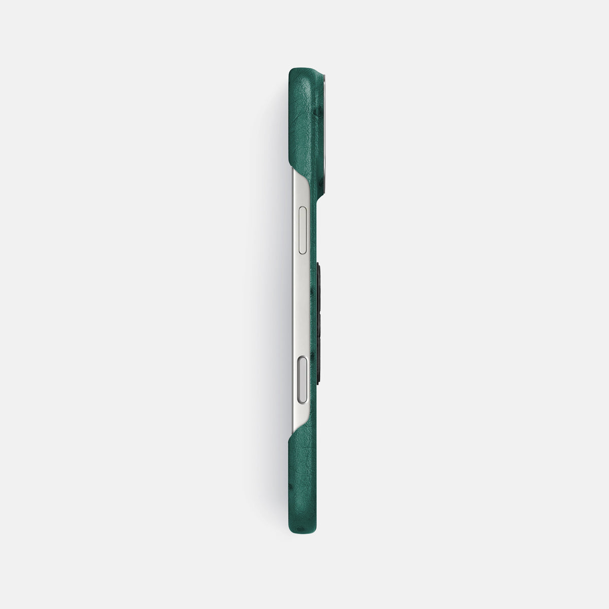 Classic Case With Carbon Skull For iPhone 17 Pro Max In Ostrich -3 | Forest-Green-Steel